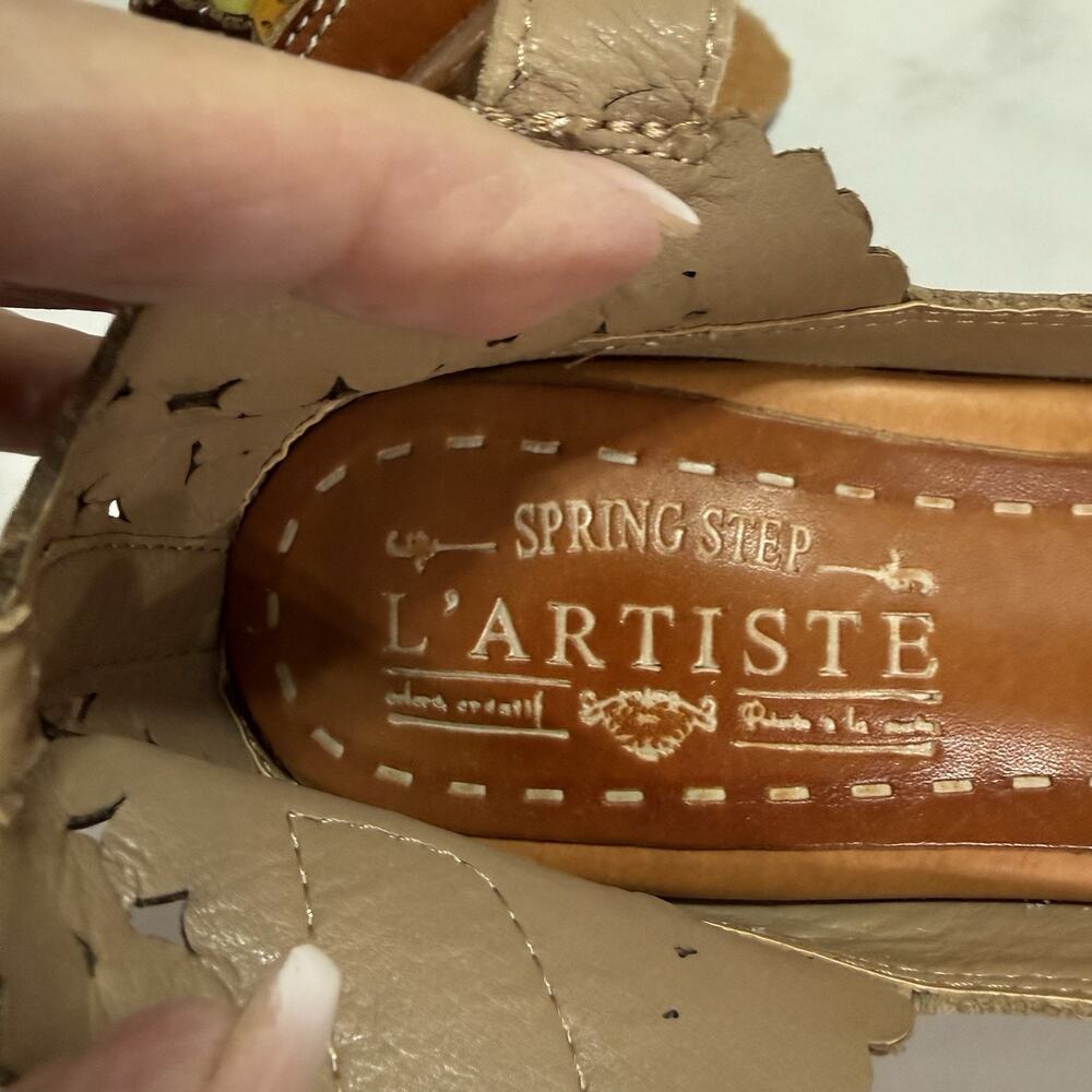 L'Artiste by Spring Step AVNIA Floral Sandals Size 38 Camel Multi 2.5” Heel NEW - Picture 11 of 12